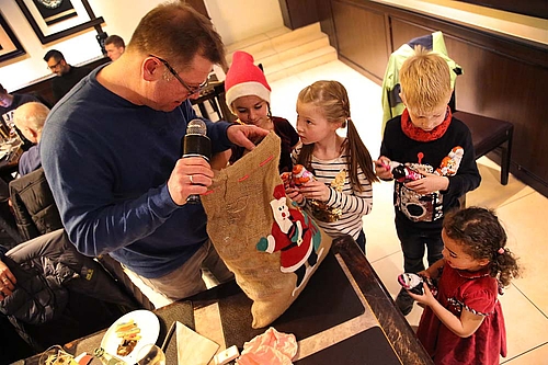 Weihnachtsfeier mit Nikolaus
