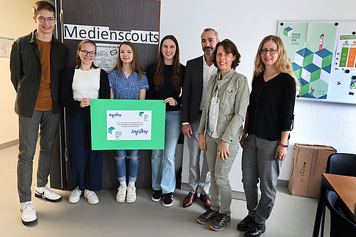 Die Medienscouts zusammen mit INCONY-Vorständen