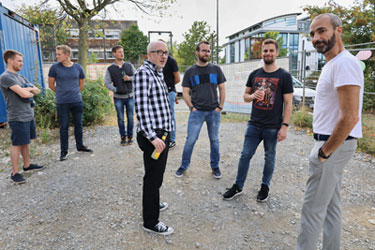 INCONY-Mitarbeiter beim Richtfest zur neuen INCONY-Zentrale INCONY-Team beim Richtfest