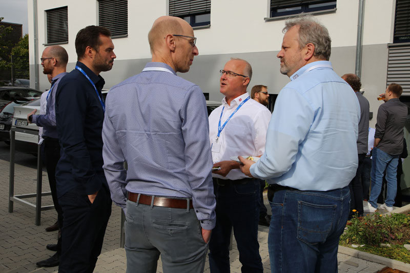 Networking beim PIM-Forum in Paderborn Networking-Gruppe: PIM-Forum in Paderborn